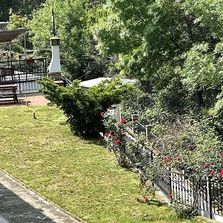 Spacious Fully Furnished Studio In Apart Lejlighed Kavarna